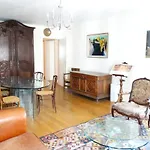HostnFly apartments - Beautiful authentic apt near Bastille